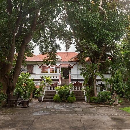 Villa Angela Heritage House Vigan Exterior photo